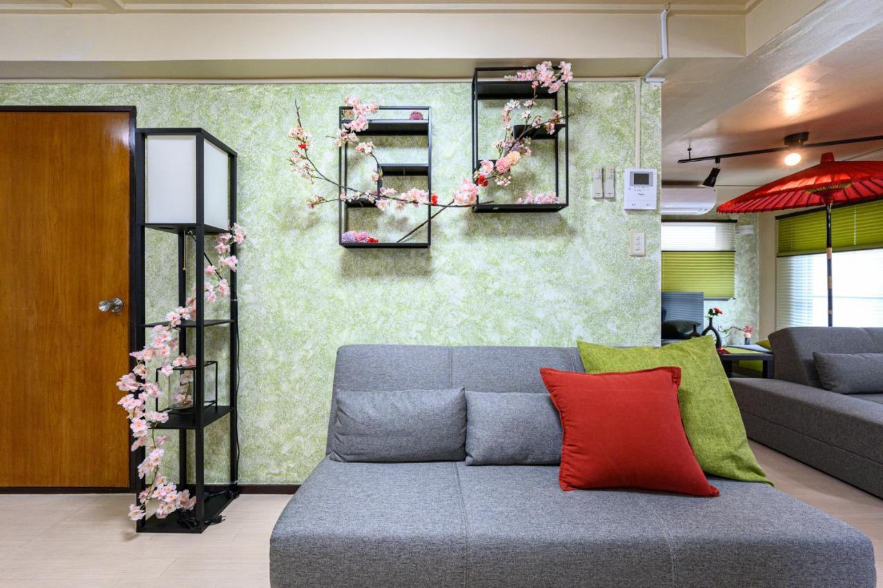 טוקיו Premier Suite Shinjuku Akebonobashi Front מראה חיצוני תמונה